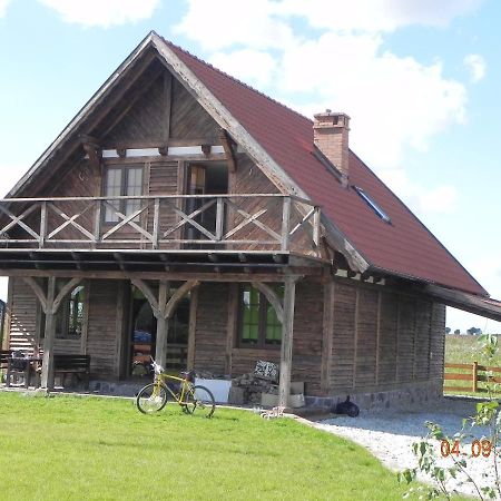 Dom Nad Jeziorem Lakorz Exteriör bild
